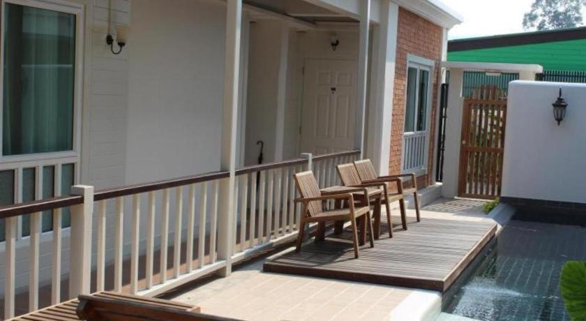 Baan Pimpisa Bang Sare Exterior foto